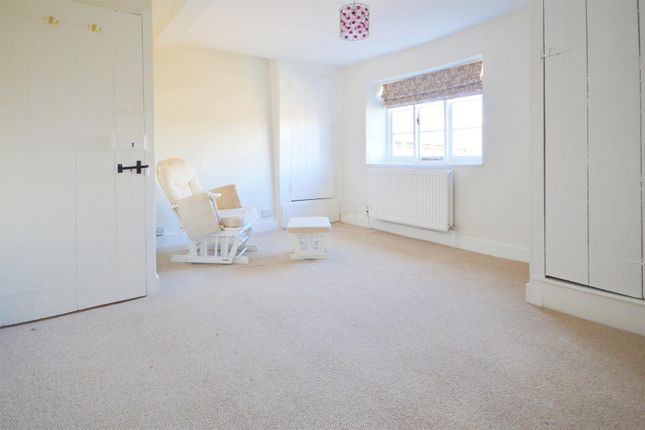 Cottage to rent in The Green, Guilsborough, Northampton
