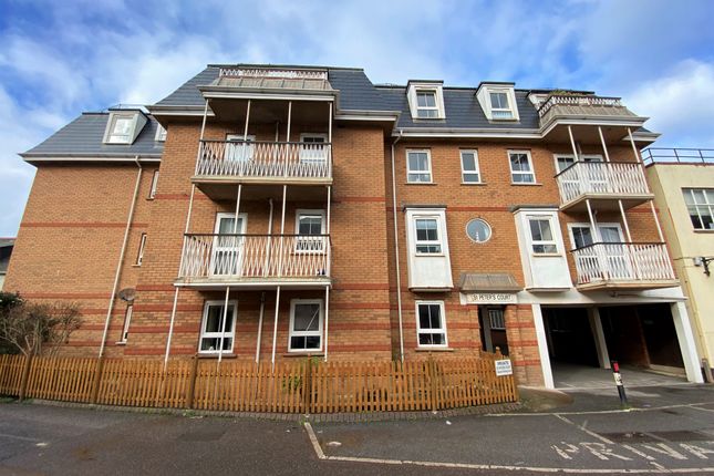 Thumbnail Flat to rent in Market Place, Sidmouth