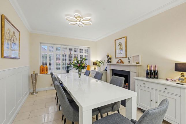 1, Pattens Close, Chatham photo 2