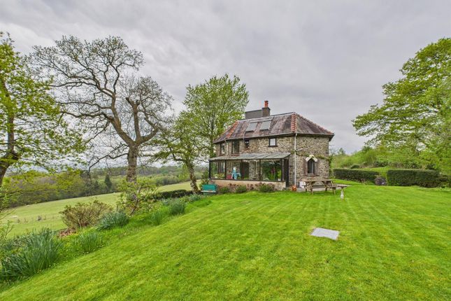Round Lodge, Llandovery photo 2