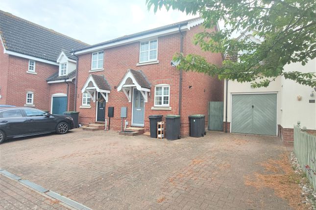 Thumbnail Property to rent in Nightingale Close, Stowmarket