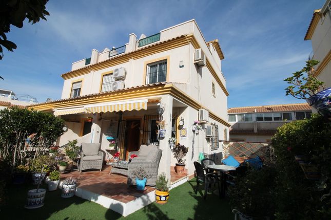 Thumbnail Town house for sale in Calle Camilo Jose Cela No 58, Algorfa, Alicante, Valencia, Spain