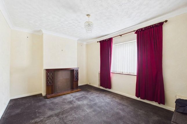47, Abbots Walk, Ashford photo 3