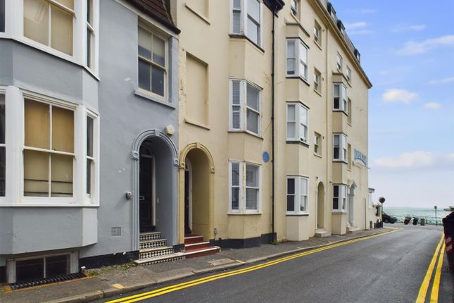 Thumbnail Terraced house to rent in Camelford Street, Brighton