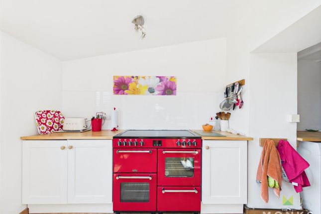 Silverdale Cottage, Springbank Close, Oswestry photo 3