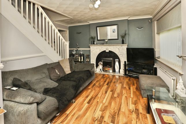 15, Kinmel Close, Liverpool photo 4