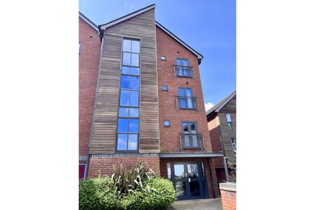 Thumbnail Flat for sale in The Wharf, Gainsborough