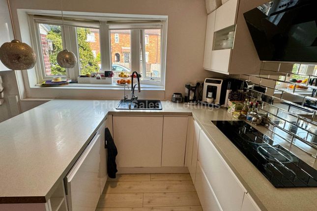 End terrace house for sale in Westwick Drive, Lincoln