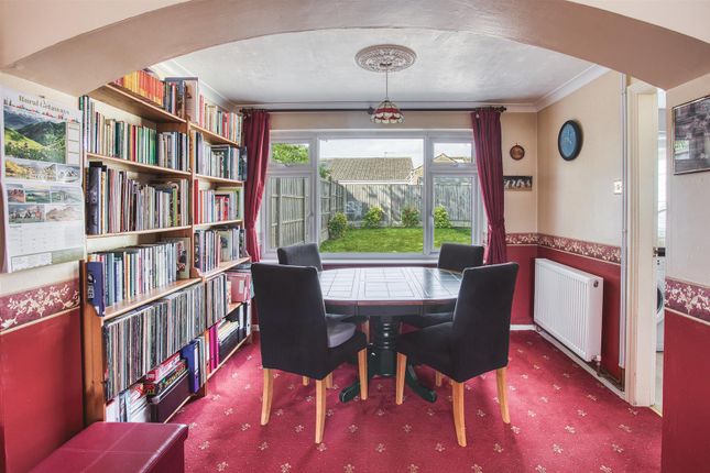 16, Derwent Drive, Derby photo 4