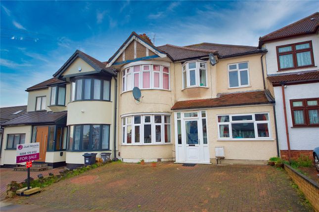 Thumbnail Terraced house for sale in Falmouth Gardens, Redbridge, Essex