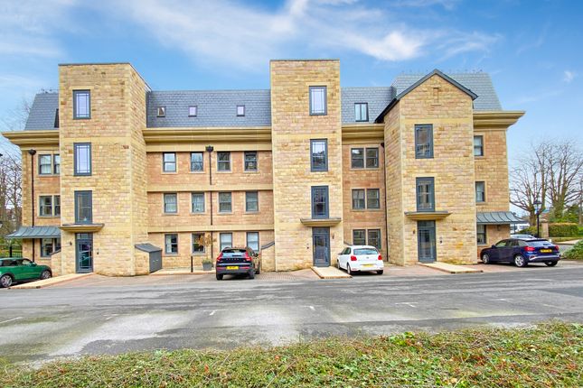 Flat for sale in Windsor Court, Clarence Drive, Harrogate