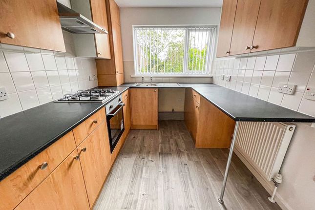 34, Stamford, Garth Sixteen, Newcastle upon Tyne photo 4