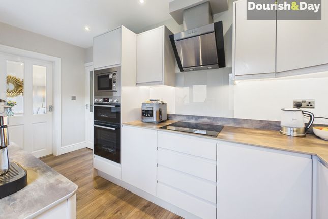 21 Glendower Close, Stafford photo 4