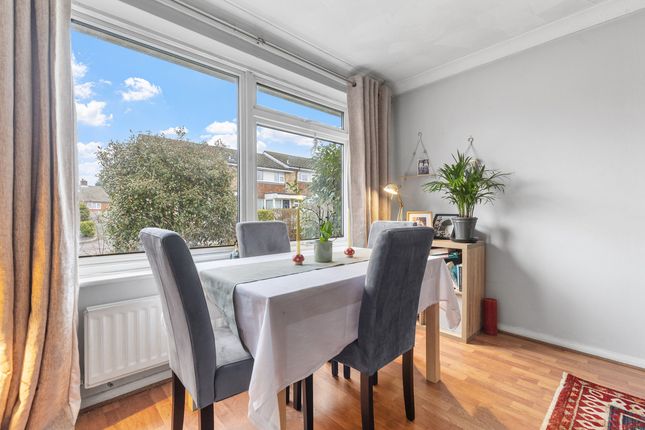 11, Bourne Way, Midhurst photo 4