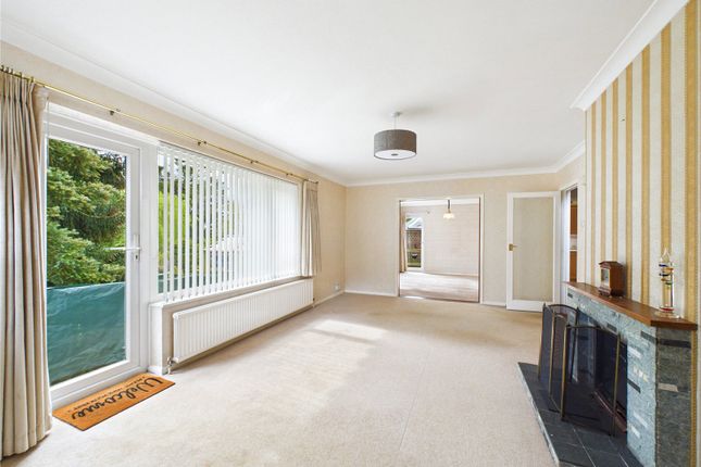 2, Earlsmead, Essex photo 3