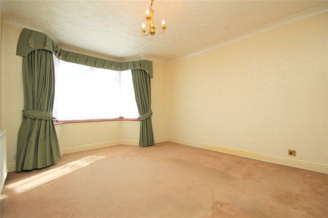 57, Review Road, Dagenham photo 2