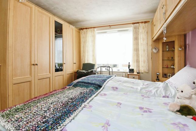 1, Mallard Road, Thetford photo 4