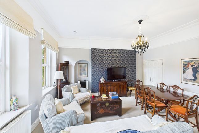 Flat 6, Ladymead, 1 Castle Road, Clevedon photo 3