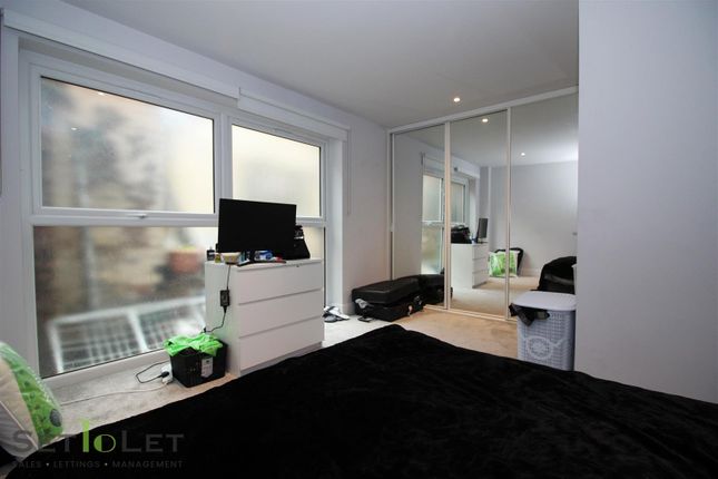 Flat for sale in Aria Apartments, Chatham Street, Leicester