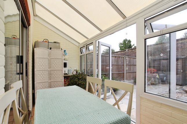 22, The Forstal, Tonbridge photo 3