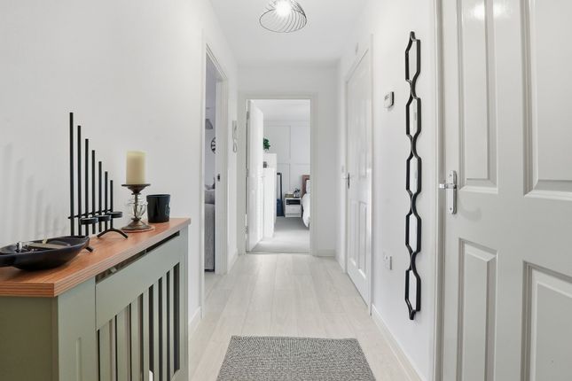 Flat 13, Highland House, Milton Keynes photo 4