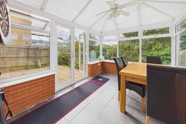 Palomino Drive, Downham Market photo 4