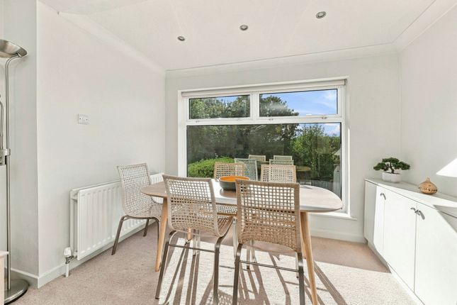 20, Fenay Drive, Huddersfield photo 4