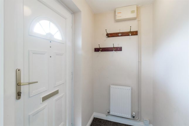 78, Keats Way, Rushden photo 4