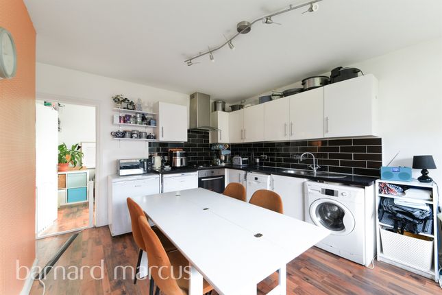 Flat for sale in Colson Way, London