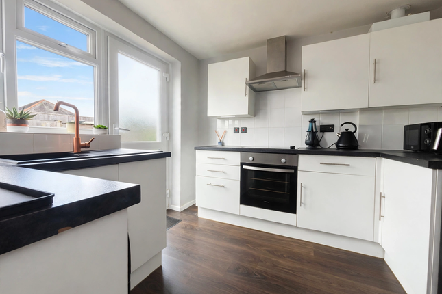 3a, Bramley Road, Bournemouth photo 3
