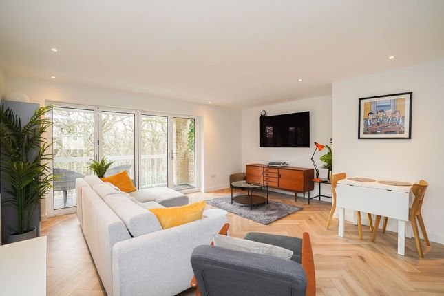 Thumbnail Flat for sale in Flat 6, Laurel Court, Endcliffe Vale Road, Sheffield