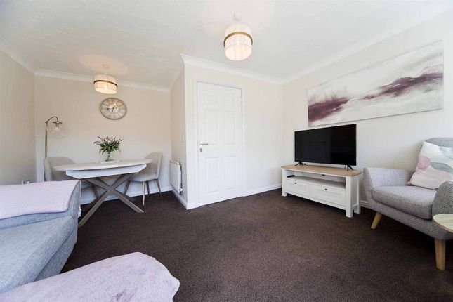 7, Wellfield Court, Seaham photo 4