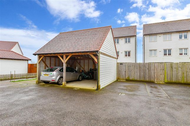 Town house for sale in Quarry Way, Martello Lakes, Hythe, Kent