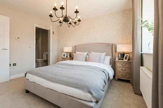 Taylor Wimpey - Elgar Place