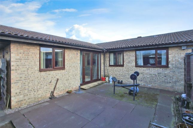 Finchfield, Peterborough, Cambridgeshire PE1, 2 bedroom bungalow for