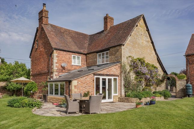 Thumbnail Detached house for sale in Lower Lane, Kinsham, Tewkesbury, Worcestershire