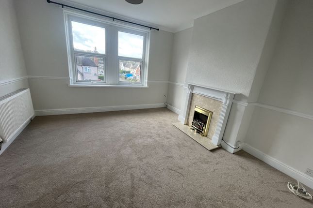 8, Colwyn Bay photo 2