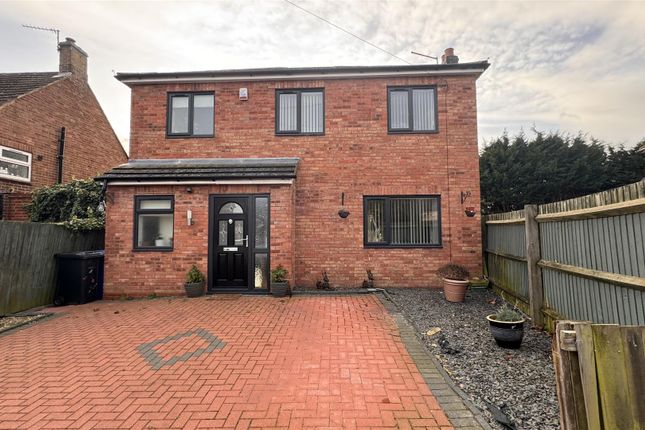 Property for sale in Manor Road, Rothwell, Kettering