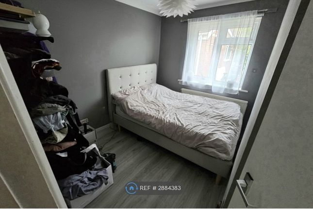 Faldo Close, Rushymead, Leicester photo 5