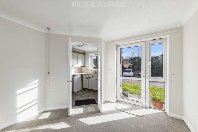 Flat for sale in Royston Court, Hinchley Wood