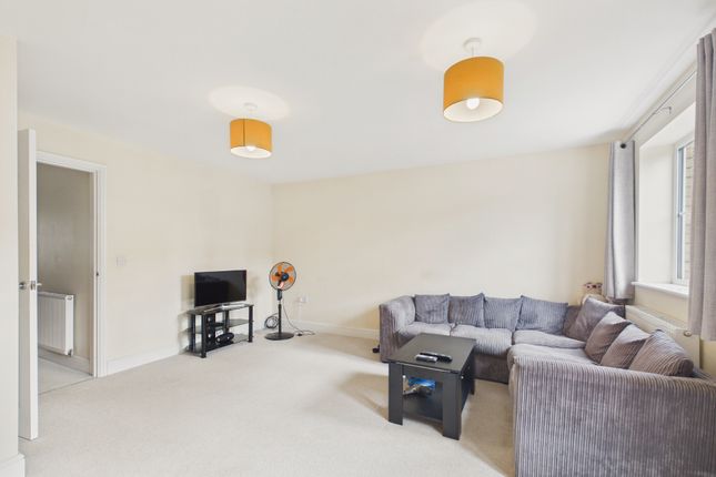42 , Snowdrop Grove, Downham Market photo 3