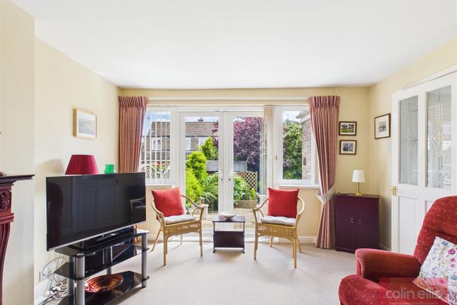 14, Southwold, Scarborough photo 3
