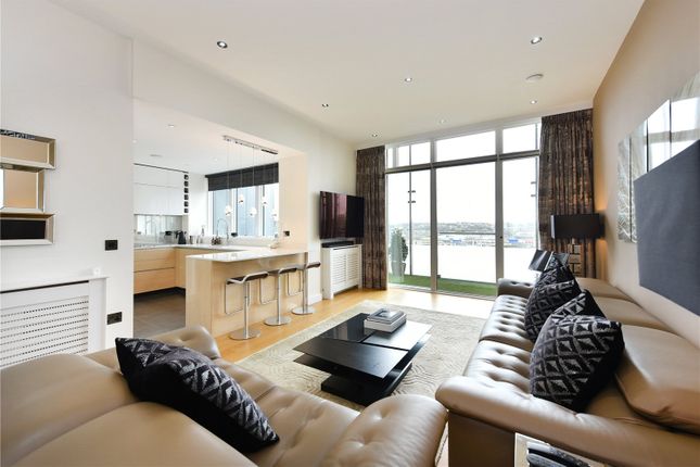 Thumbnail Flat for sale in Swiftstone Tower, 2 Peartree Way, Greenwich, London