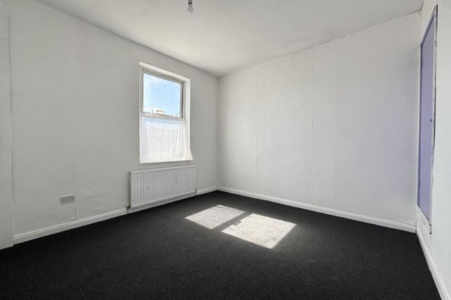 30, Palace Road, Birmingham photo 5