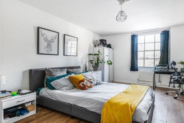 Thumbnail Flat to rent in Pilton Place, London