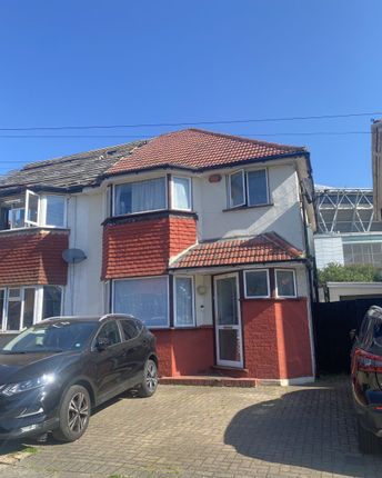 Thumbnail Semi-detached house to rent in Oakington Manor Drive, Wembley