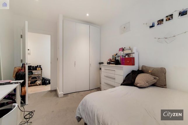 Flat to rent in The Cube Building, 17-21 Wenlock Road, Shoreditch