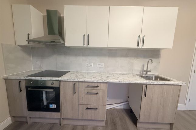 Upper Flat, 57, Kilmorie Road, London photo 3