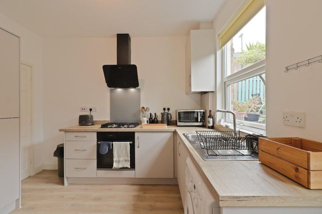 206, Stannington Road, Sheffield photo 3