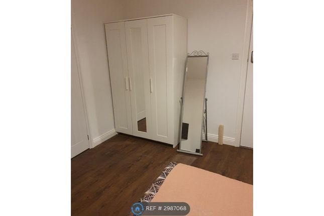 A Gale Lane, Room Acomb, York photo 4